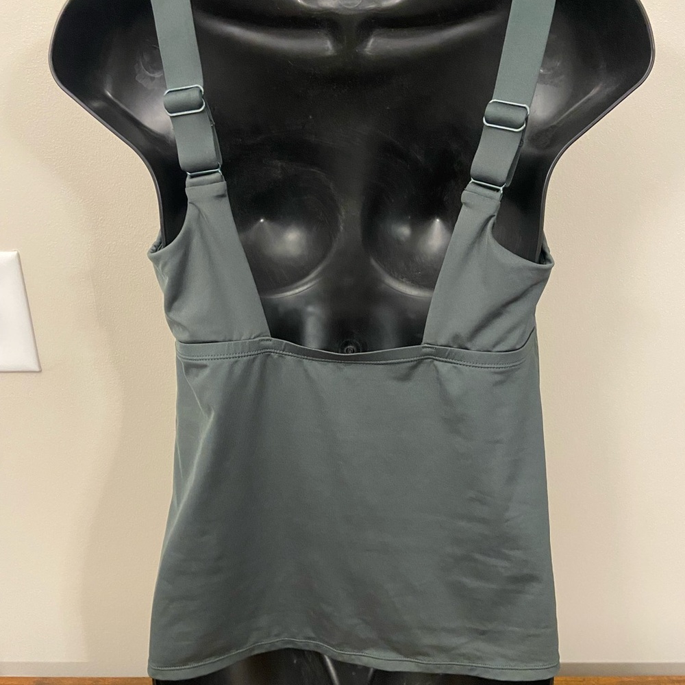Nike Dark Green Tankini Top - Picture 3 of 3